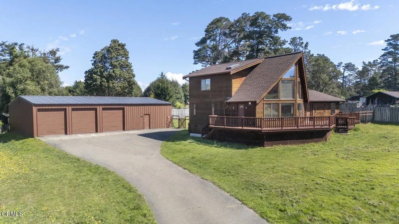 24763 Sashandre Lane