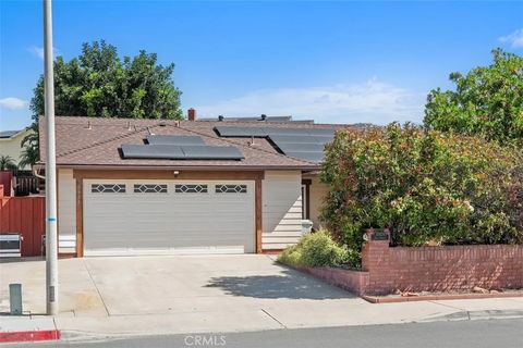 10424 2nd st Santee CA 92071