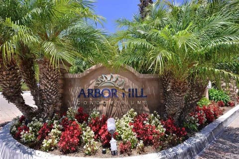 Photo of 432 Edgehill Lane #41, Oceanside, CA 92054 (MLS # NDP2607382)