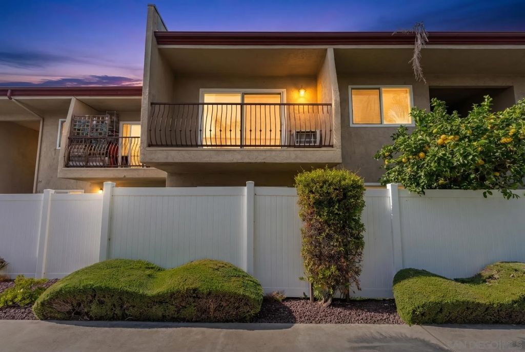Photo of 930 Peach Ave #25, El Cajon, CA 92021 (MLS # 260013304)