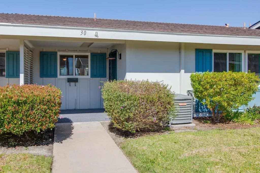 Photo of 3755 N Vista Campana, Oceanside, CA 92057 (MLS # NDP2604242)