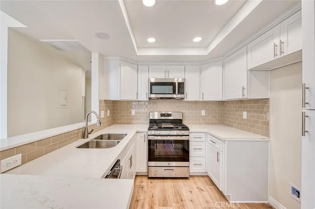 18948 Canyon Hill