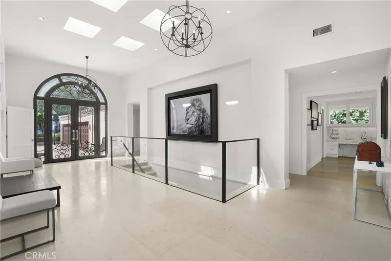 6580 Sea Cove