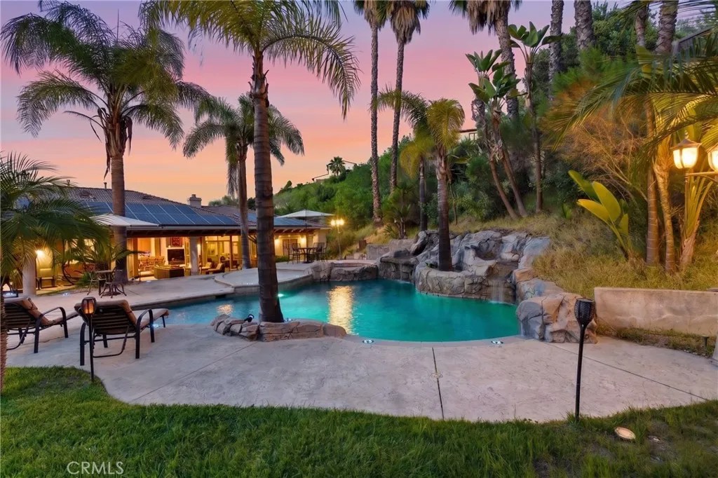 2810 Countrywood Lane