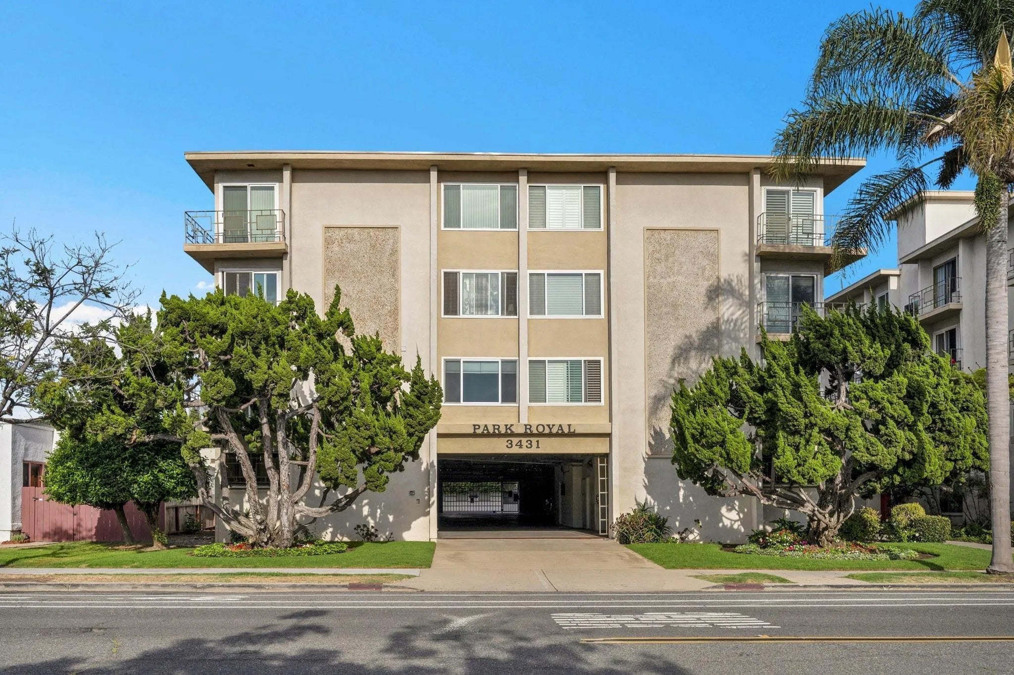 3431 Park Blvd 202