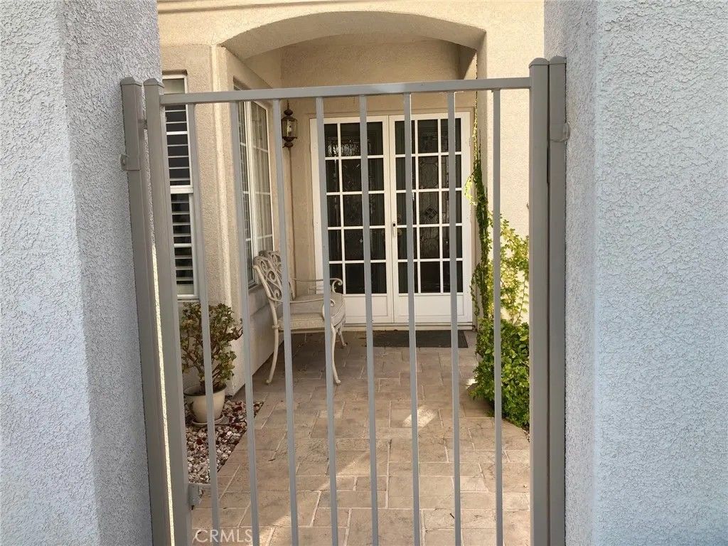 Photo of 40221 Colony Drive, Murrieta, CA 92562 (MLS # IG25139451)