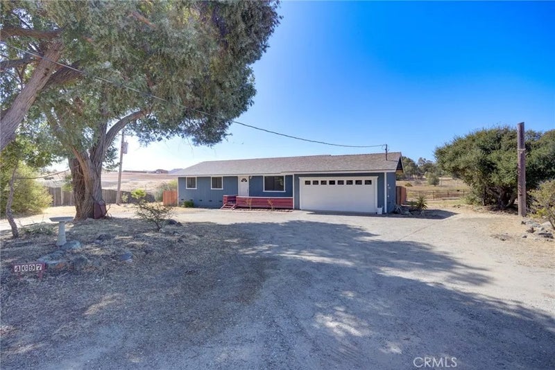 4695 Thread Lane