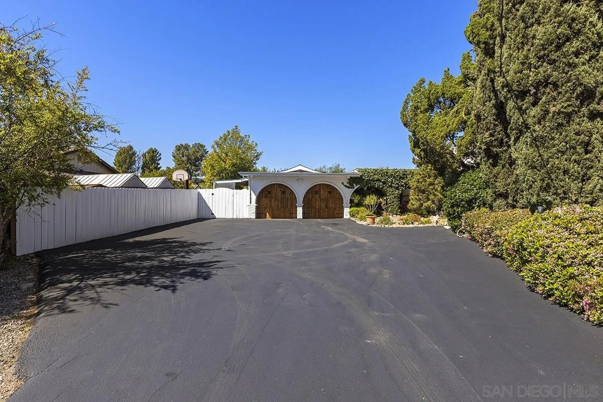 13430 Sagewood Drive