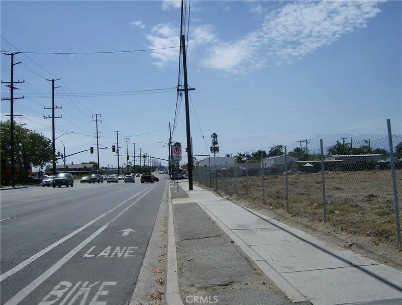 1639 E Base Line