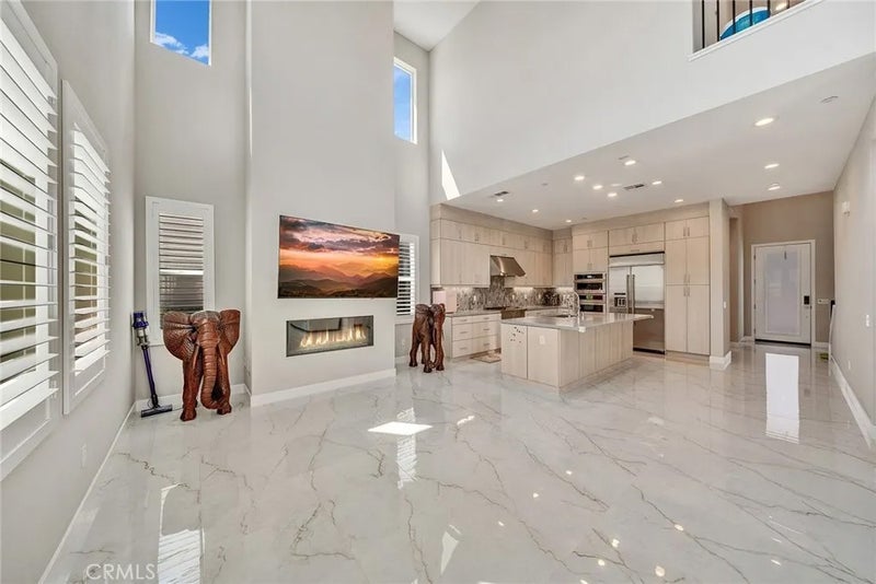 220 Amber Oak