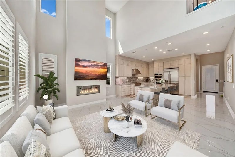 220 Amber Oak