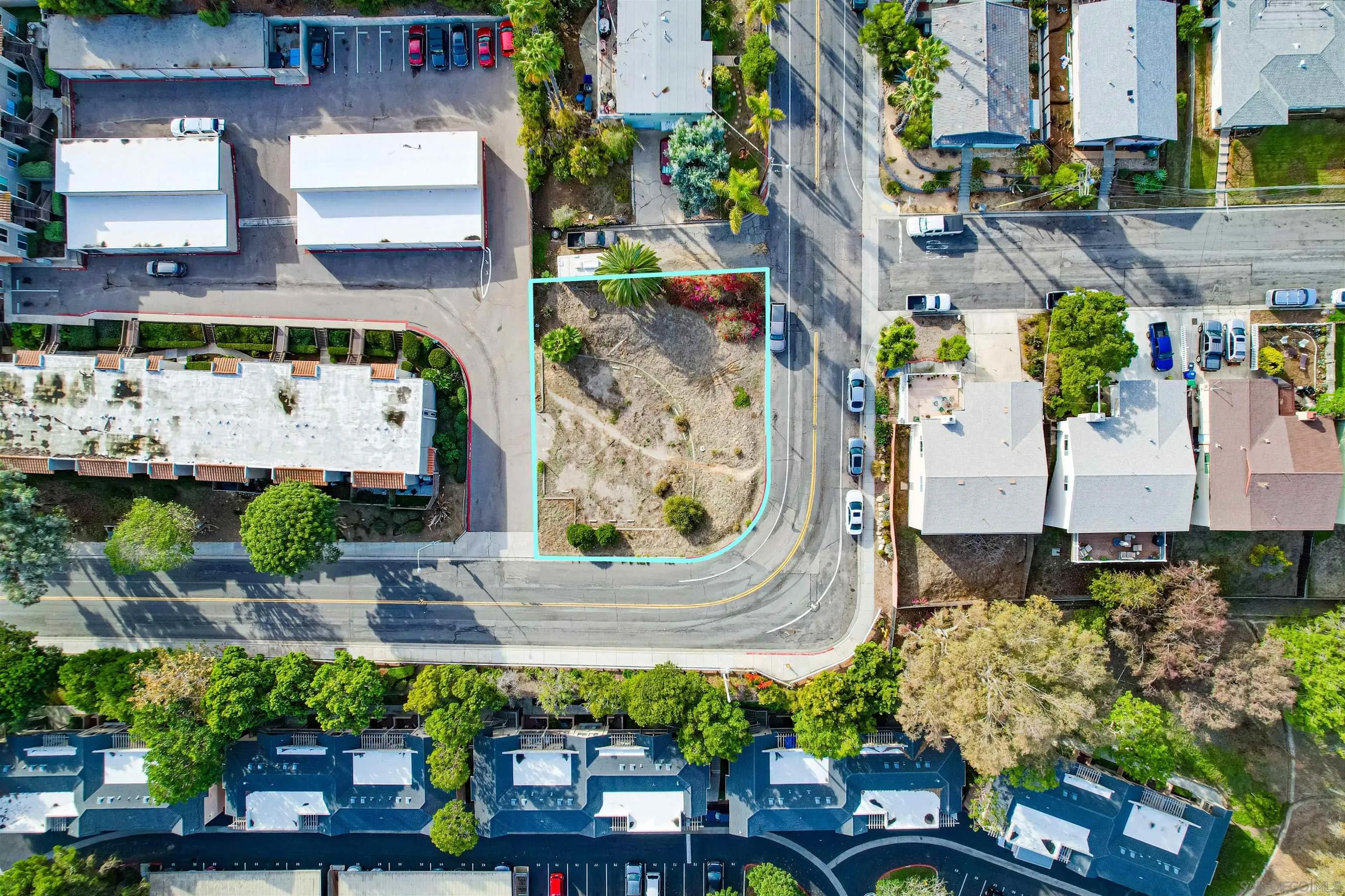 1635 E Minnesota Ave 1,3