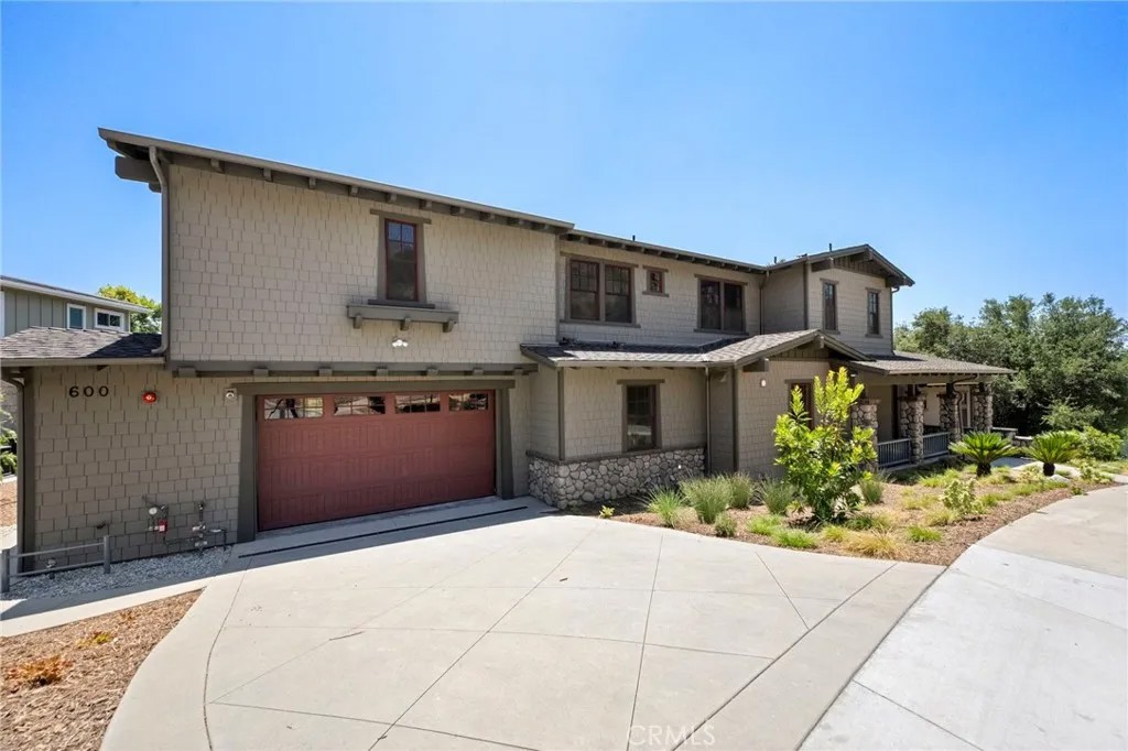 600 Baldwin Court