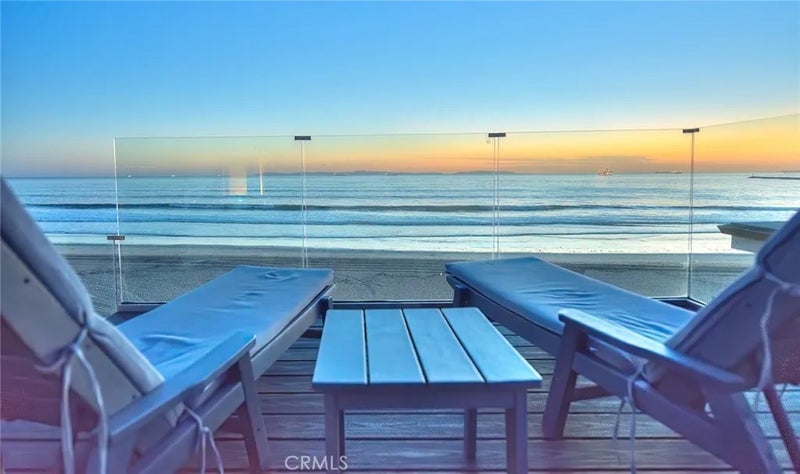 99 Surfside