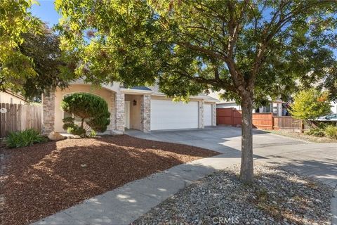 Tiny photo for 38 Lobelia Court, Chico, CA 95973 (MLS # SN25246103)
