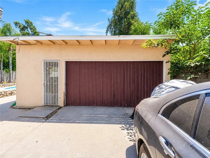 16108 Maplegrove