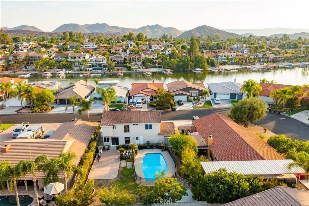 Photo of 30340 Channel Way Drive, Canyon Lake, CA 92587 (MLS # SW26015012)