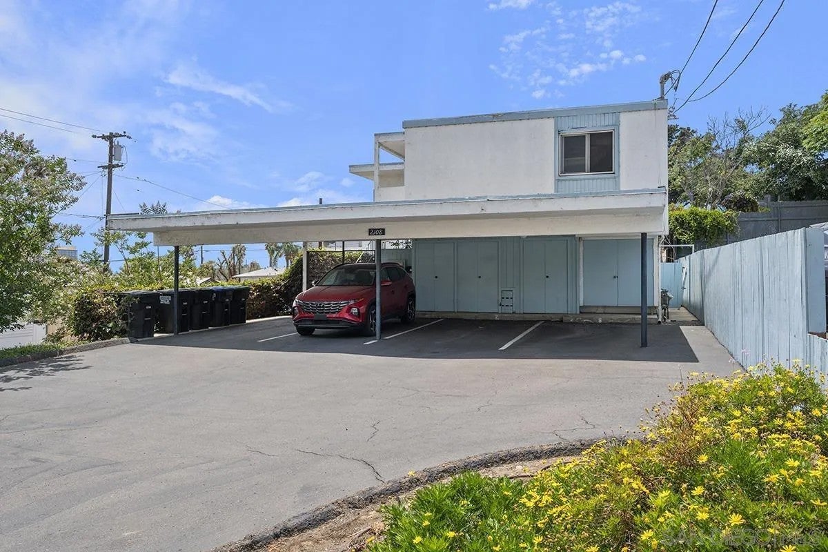 2108 3rd Ave 2
