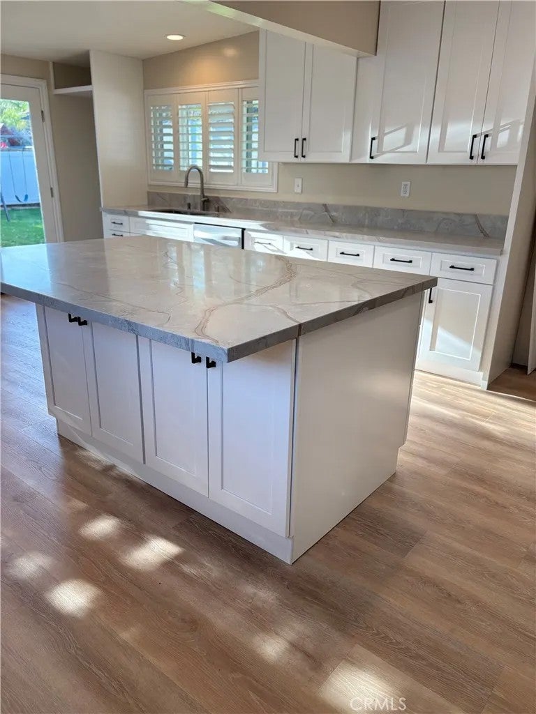 4411 Casa Loma