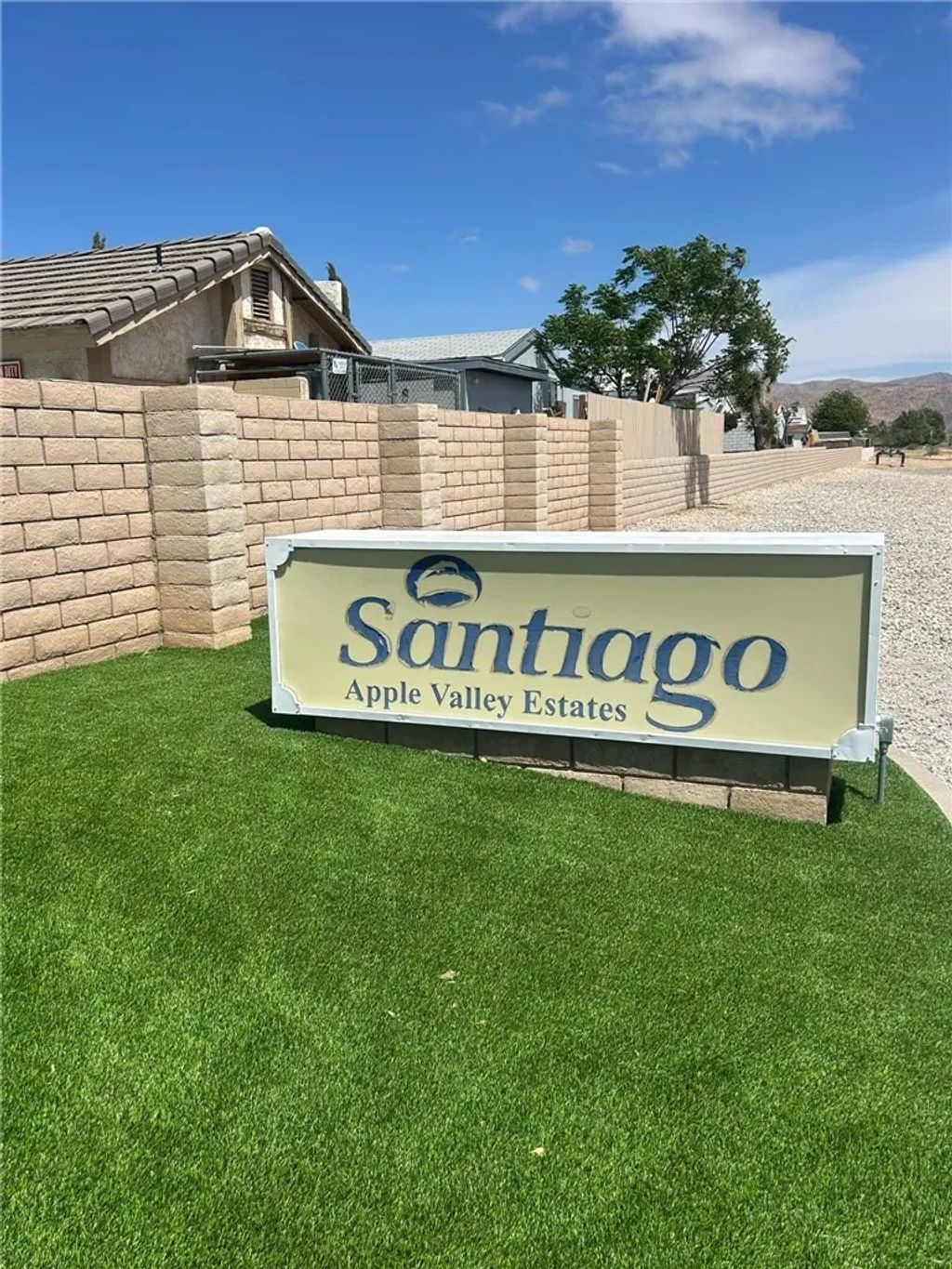 Photo of 22020 Nisqually RD #1 Rd, Apple Valley, CA 92308 (MLS # DW26089565)