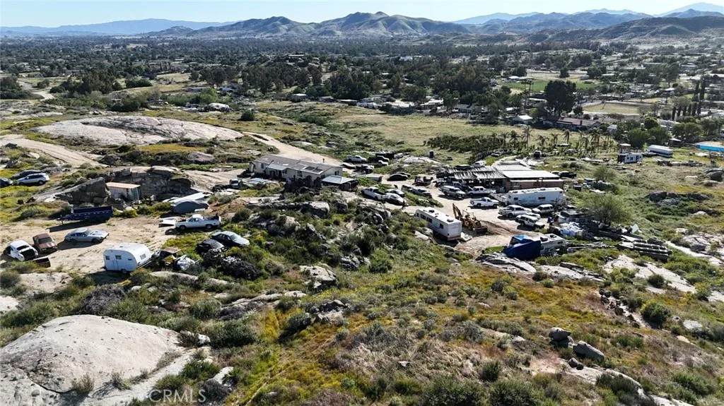 22169 Rocky Hills