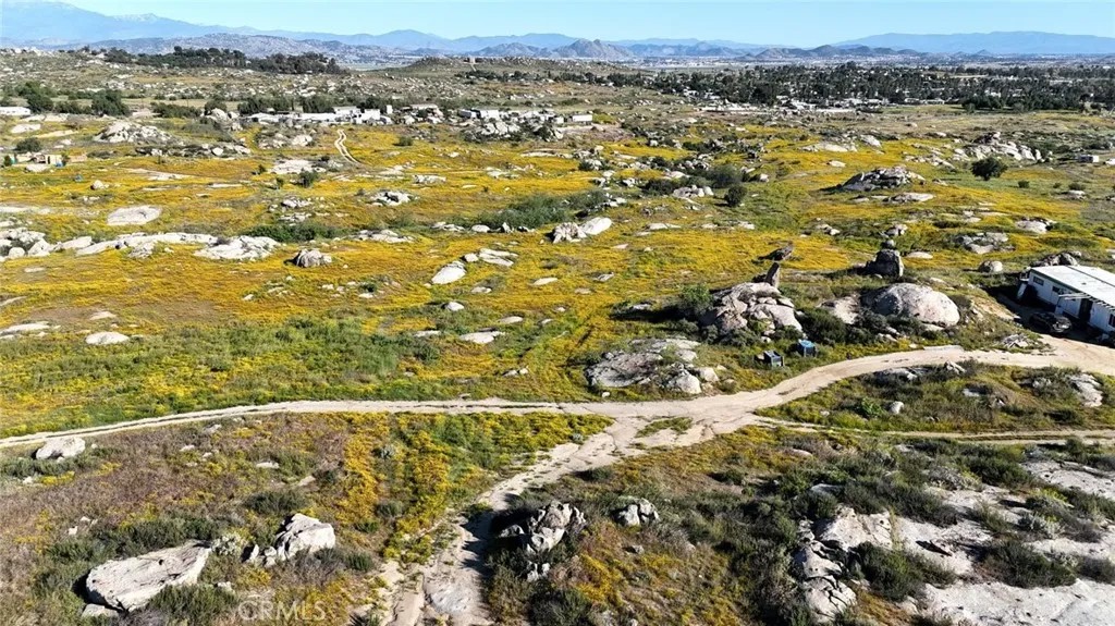 22169 Rocky Hills