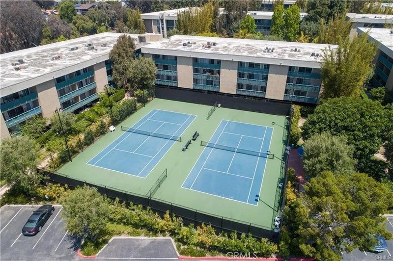 448 N Bellflower 216