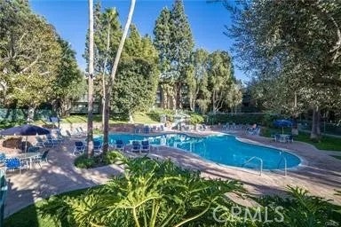 448 N Bellflower 216