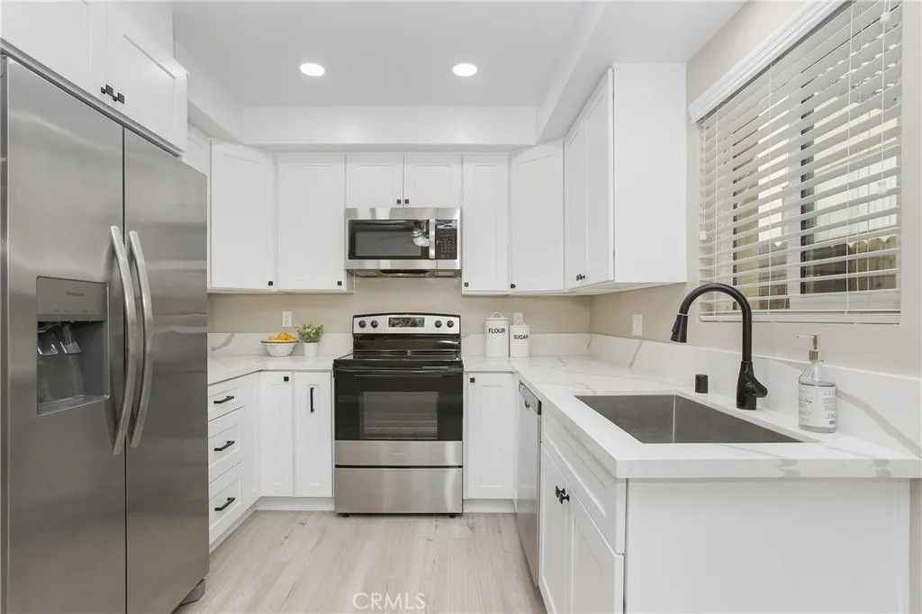 Photo of 6235 Comstock Ave, Whittier, CA 90601 (MLS # PW25271311)