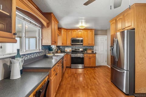 Photo of 13416 Ripple LN, Lakeside, CA 92040 (MLS # 260019255)