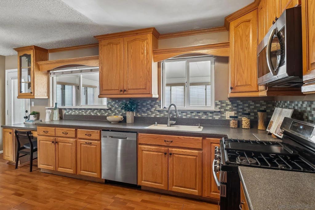 Photo of 13416 Ripple LN, Lakeside, CA 92040 (MLS # 260019255)
