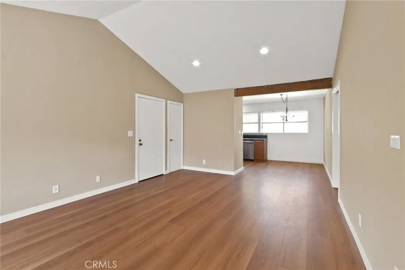 80 Streamwood