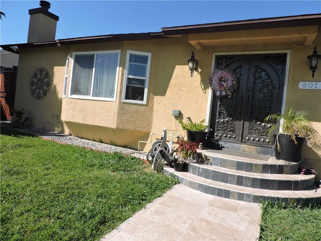 501 Almora Street