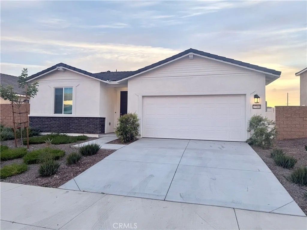 Photo of 27301 Toro Vista, Menifee, CA 92585 (MLS # SW26067063)