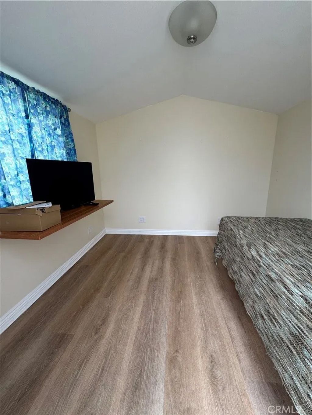 Photo of 1355 Frontier Ave, San Jacinto, CA 92583 (MLS # SW25218887)