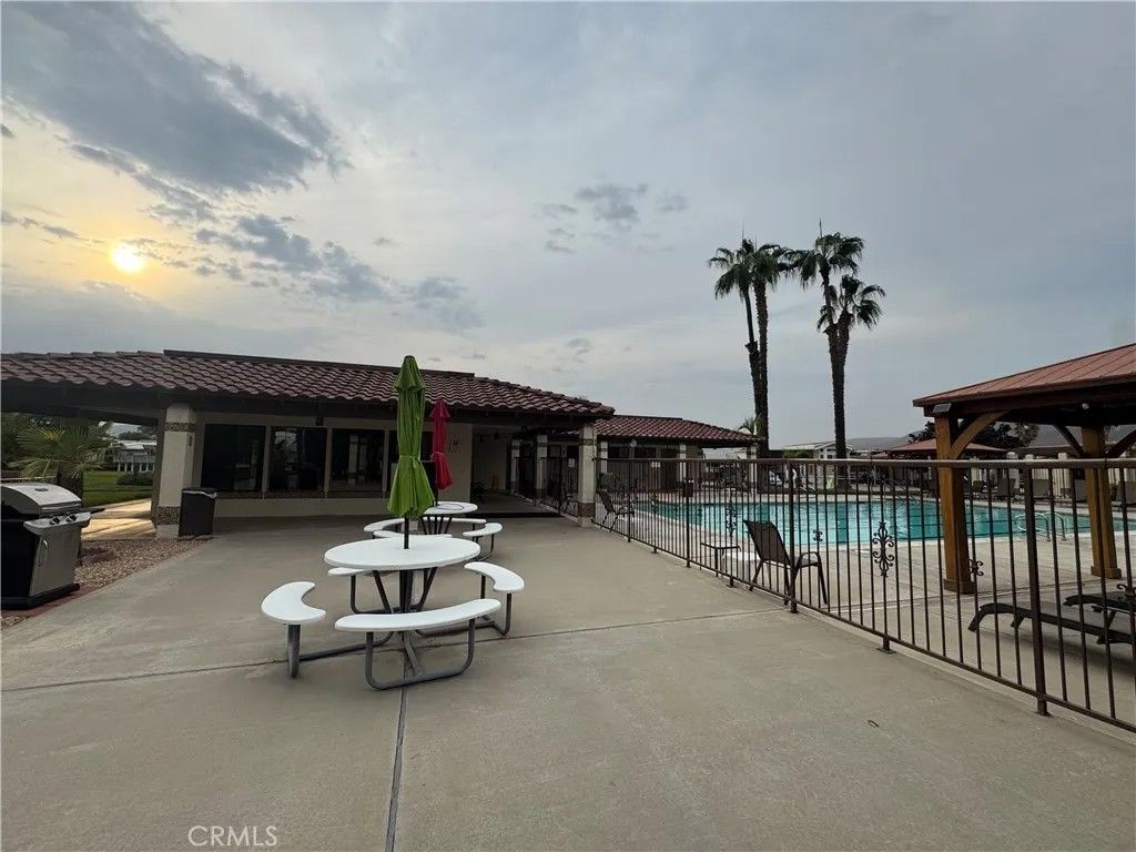 Photo of 1355 Frontier Ave, San Jacinto, CA 92583 (MLS # SW25218887)