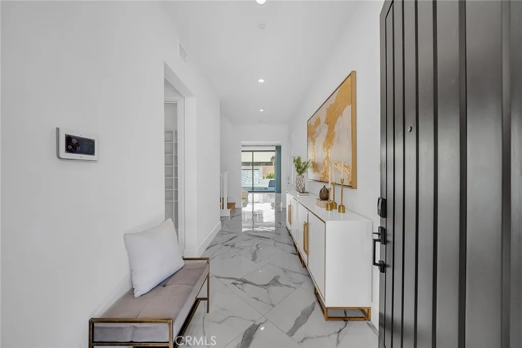 106 Villa