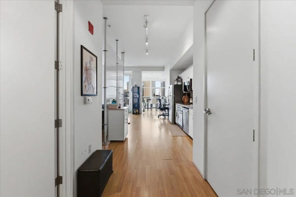 Photo of 350 W Ash 711 St, San Diego, CA 92101 (MLS # 260006267)