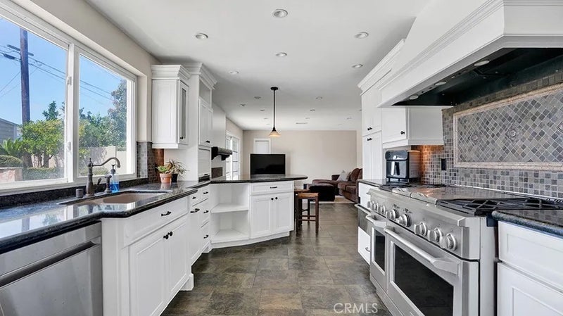 5062 Berkeley