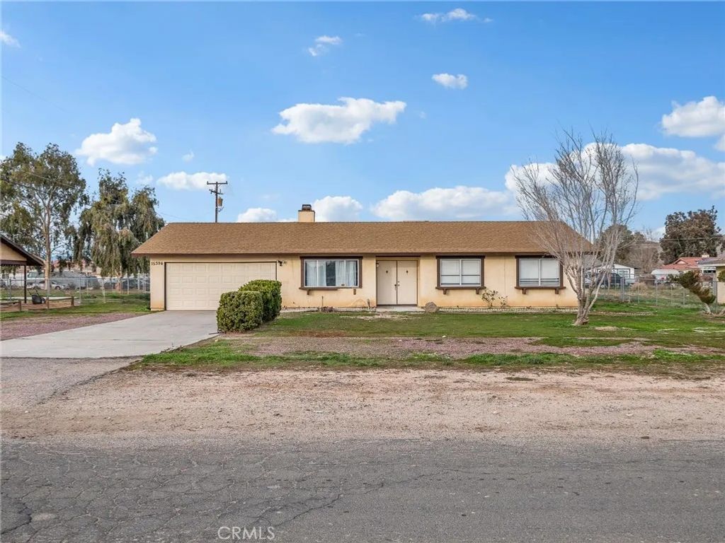 Photo of 15394 Ute Rd, Apple Valley, CA 92307 (MLS # PW26016309)
