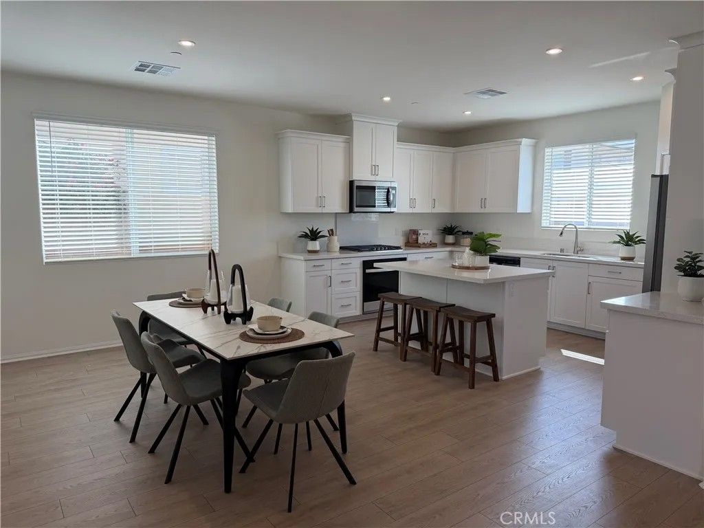 Photo of 420 Via Milano, Cathedral City, CA 92234 (MLS # IG26055995)