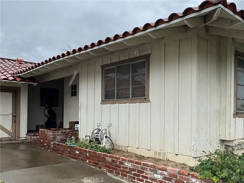 Photo of 13822 Pasadena St, Santa Ana, CA 92705 (MLS # PW26036770)