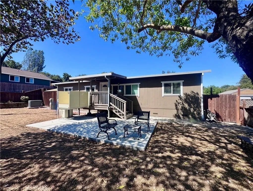 Photo of 3101 9th Street, Clearlake, CA 95422 (MLS # LC26179039)
