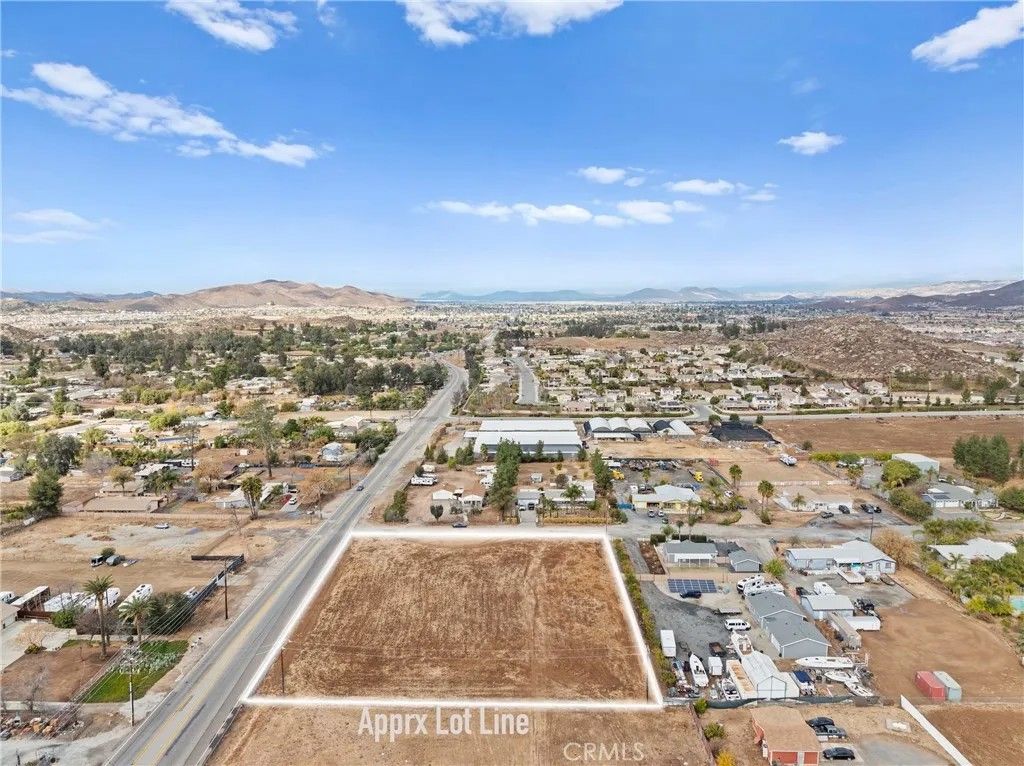 Photo of 0 Murrieta Rd, Menifee, CA 92584 (MLS # SW26044218)