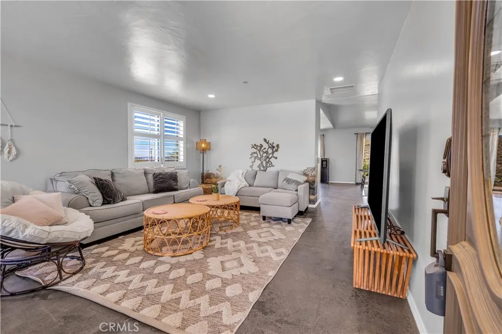 7381 Sunset Road