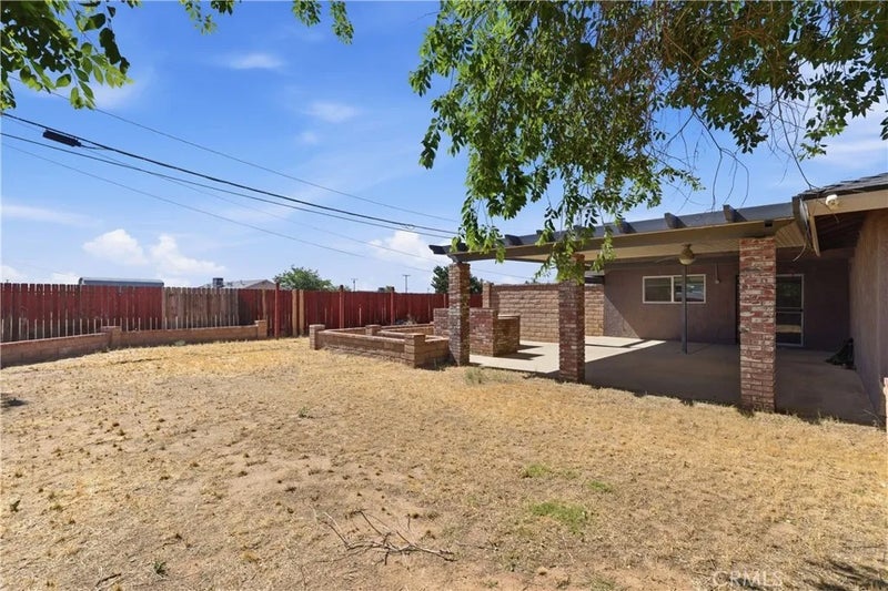 8801 Hickory
