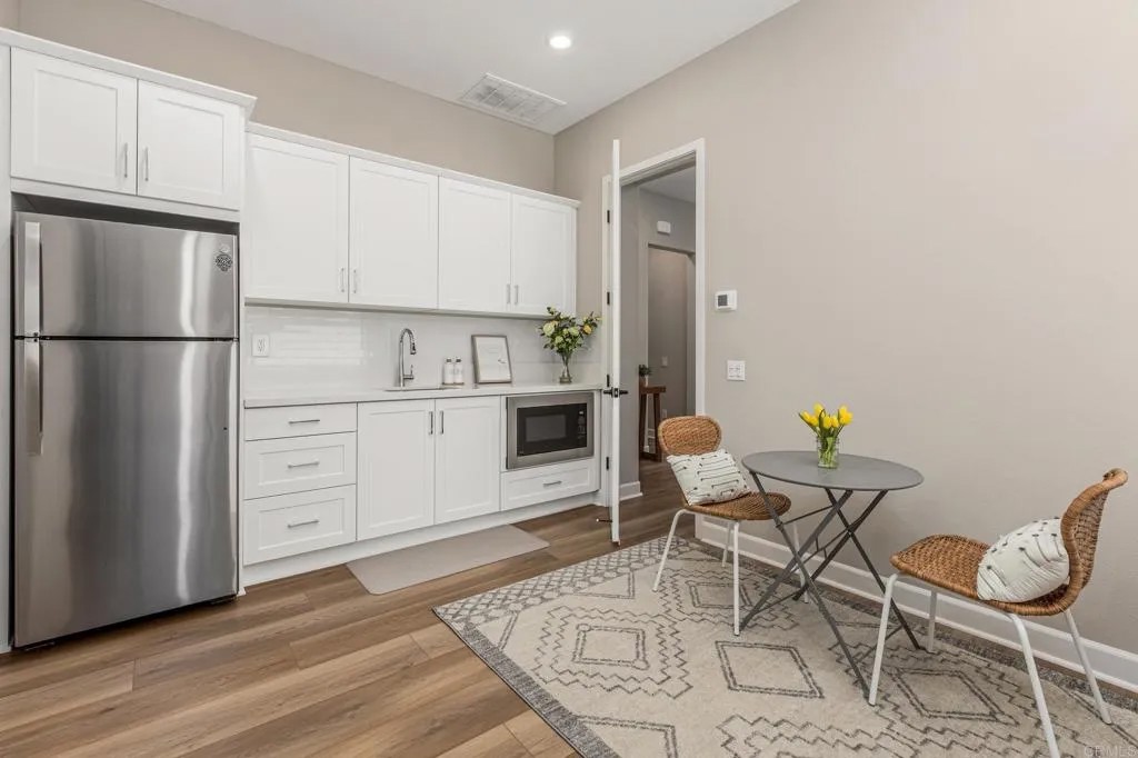 675 Westbrook Loop