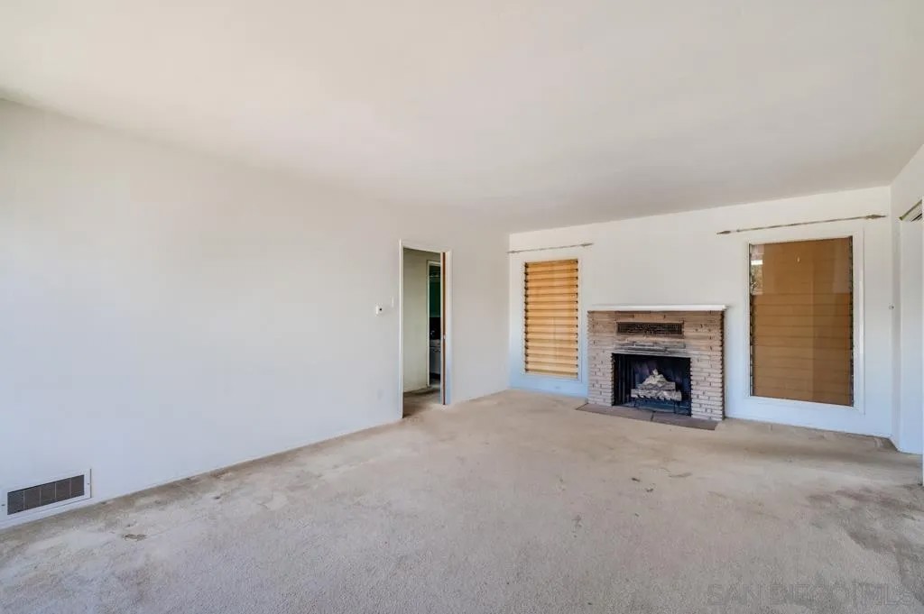 5639 Dorothy Way