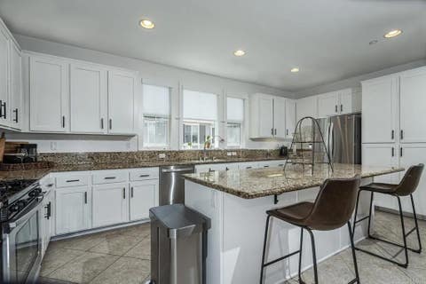 Photo of 1646 Hickory Nut Place, Chula Vista, CA 91915 (MLS # PTP2605954)