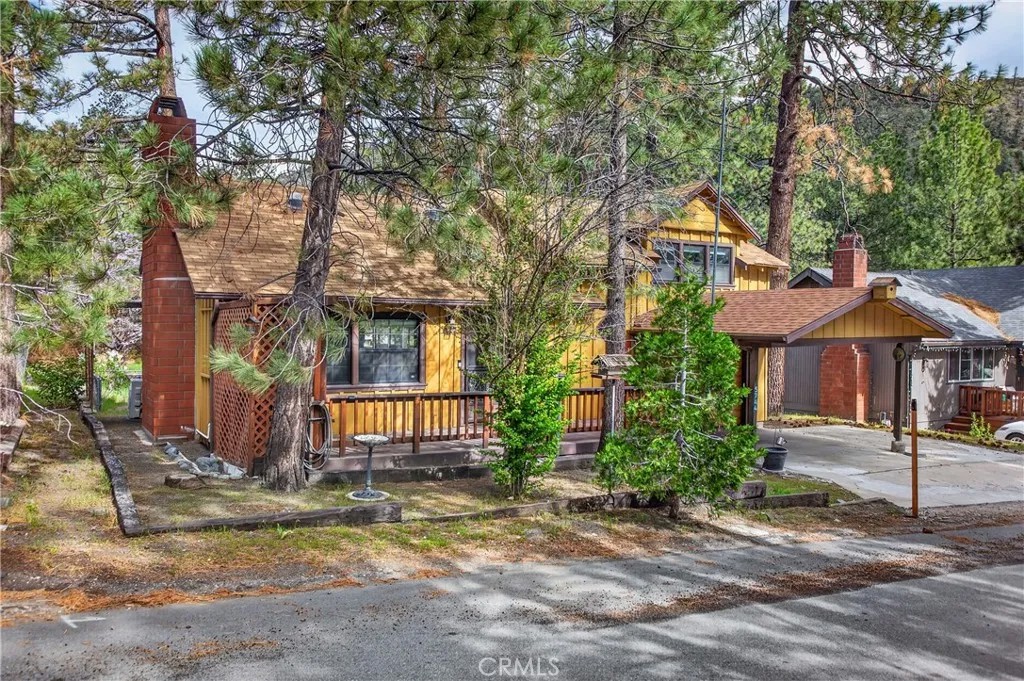 5744 Heath Creek